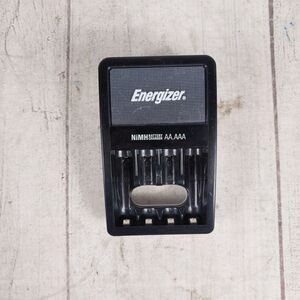 Energizer NiMH Battery Charger CHVCM4 for AA/AAA Rechargeable Batteries TESTED